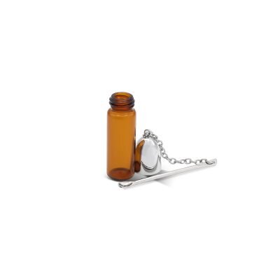 OLYMPUS® Dispencer με Κουτάλι 51mm Ύψος: 5.1cm Διάμετρος: 0.7cm Καπάκι με κουταλάκι Το σκούρο χρώμα του γυαλιού προστατεύει το υλικό σας από τις UV ακτίνες ηλίου
